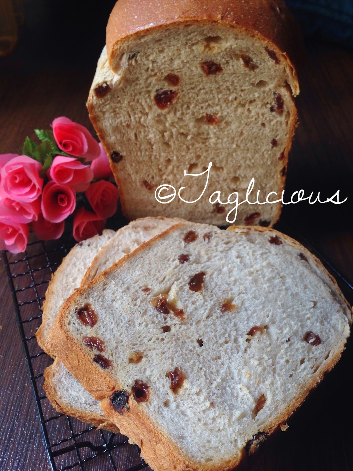 TAGlicious Cinnamon Raisin loaf using Zojirushi